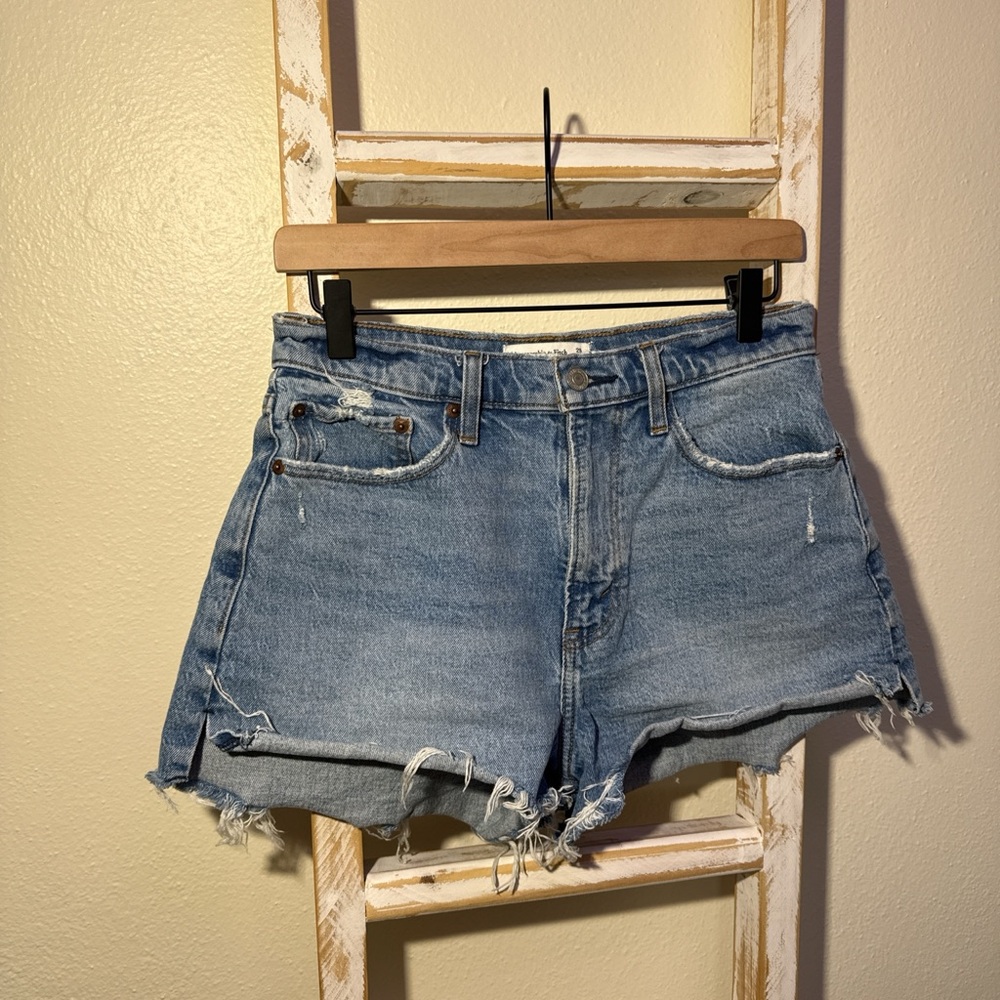 High-Waisted Mom Shorts Abercrombie & Fitch Size 6